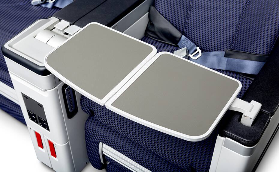 PREMIUM CLASS シートのイメージ