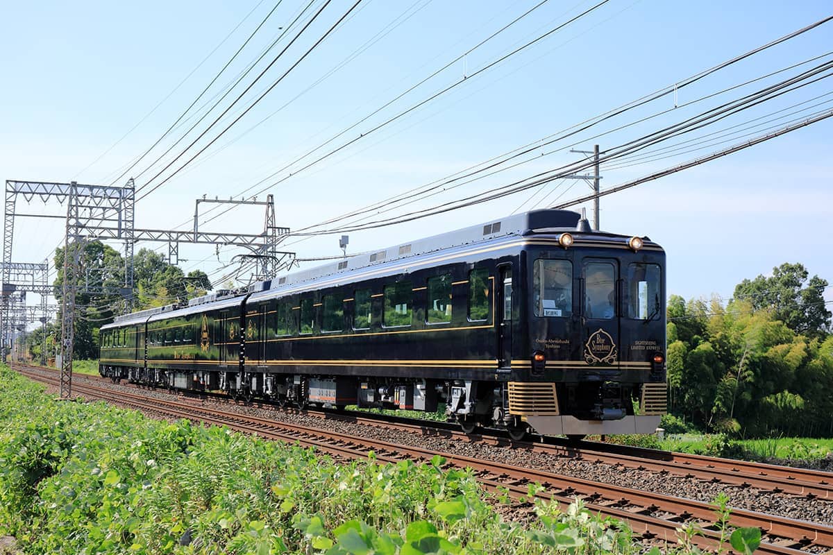 (photo) Blue Symphony limited express sightseeing train 3