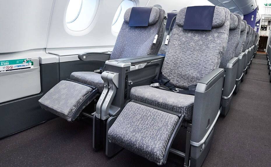 A380 Premium Economy seat pitch